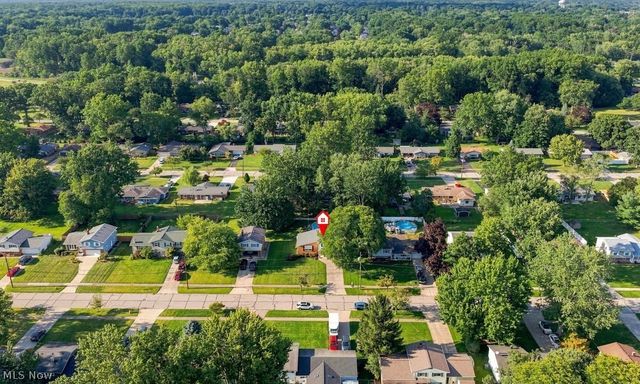 28520 Spruce Drive, North Olmsted, OH 44070