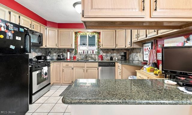 28520 Spruce Drive, North Olmsted, OH 44070
