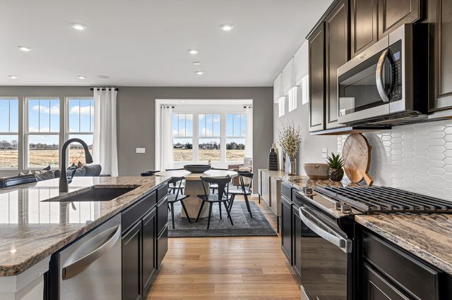 12710 S Harry Circle, Plainfield, IL 60585