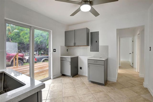 4381 SW 51st Street, Dania Beach, FL 33314