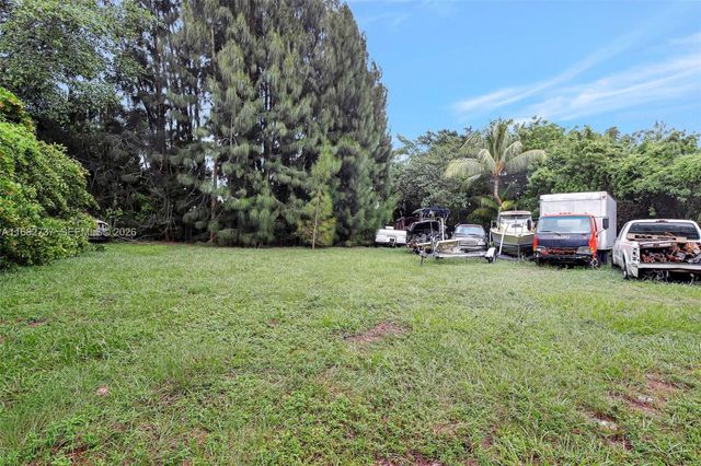 4381 SW 51st Street, Dania Beach, FL 33314