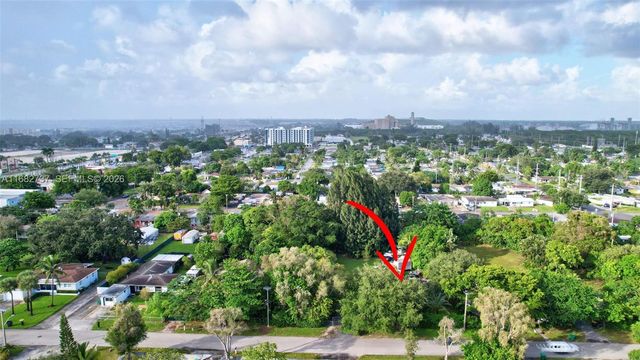 4381 SW 51st Street, Dania Beach, FL 33314