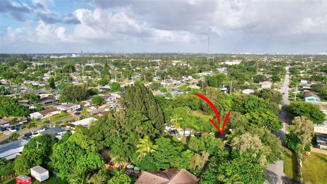 4381 SW 51st Street, Dania Beach, FL 33314