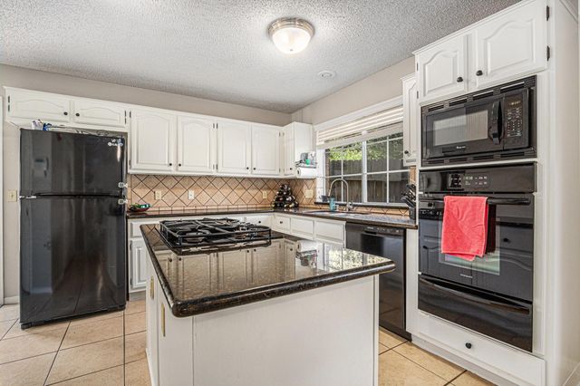 1826 Concho River Court, Sugar Land, TX 77478