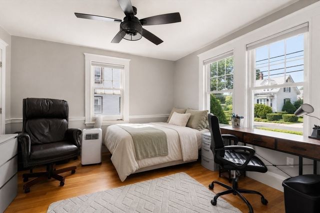 110 Dale St -, Waltham, MA 02451