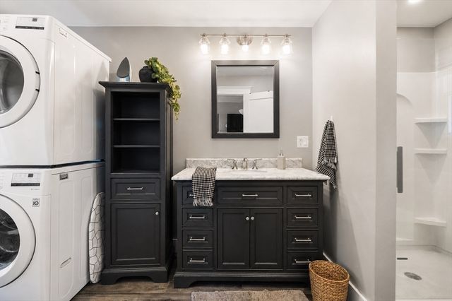 110 Dale St -, Waltham, MA 02451