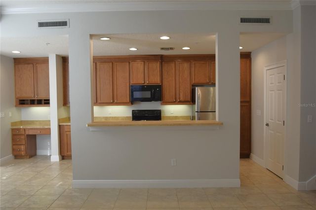 1352 LAKE BALDWIN LANE A, Orlando, FL 32814