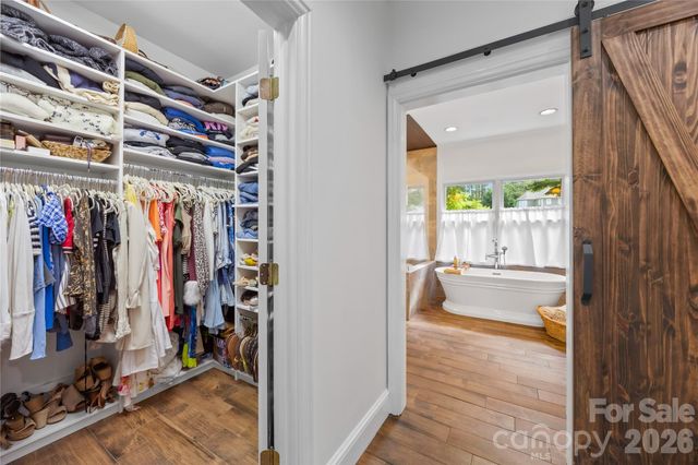 1483 Baltusrol Drive, Denver, NC 28037