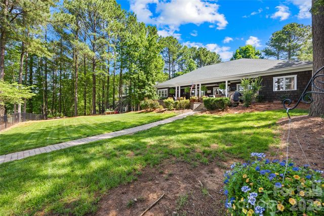 1483 Baltusrol Drive, Denver, NC 28037