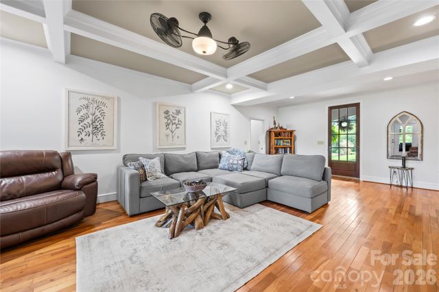 1483 Baltusrol Drive, Denver, NC 28037