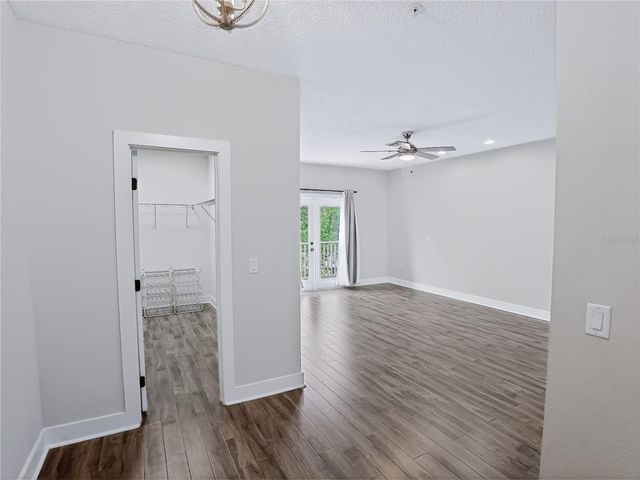 2233 E KALEY AVENUE 6, Orlando, FL 32806