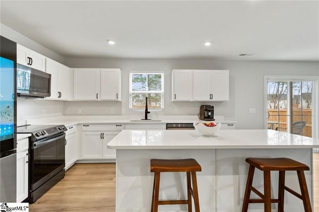 625 Batchomble Lane, Greenville, SC 29605