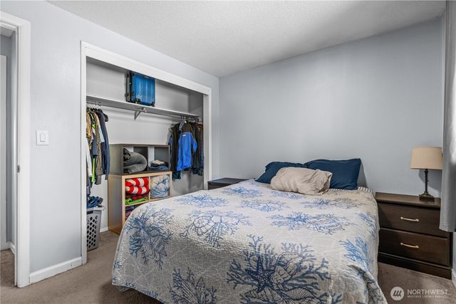 19320 Crescent Drive E, Spanaway, WA 98387