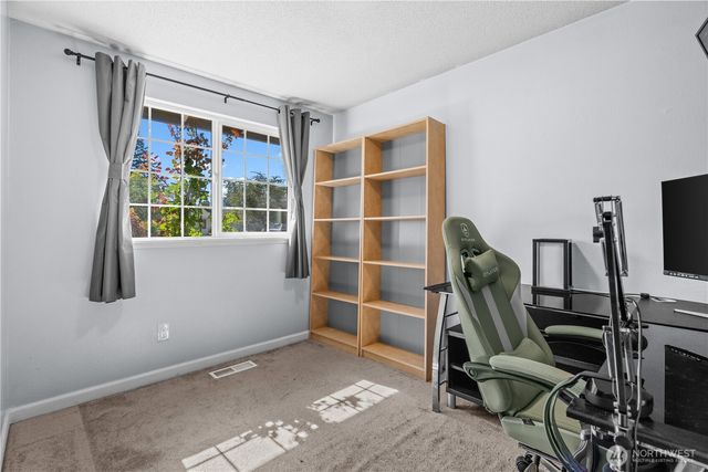 19320 Crescent Drive E, Spanaway, WA 98387