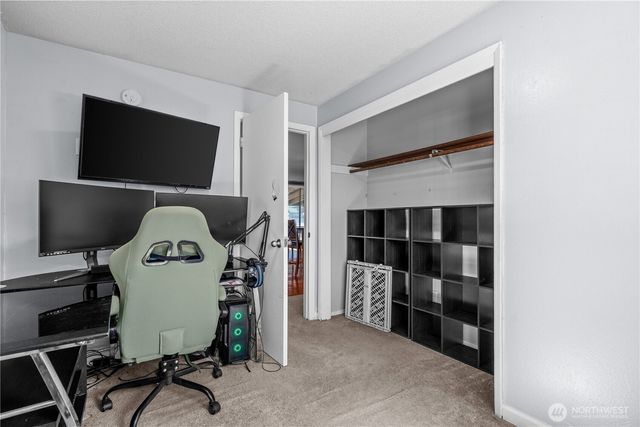 19320 Crescent Drive E, Spanaway, WA 98387