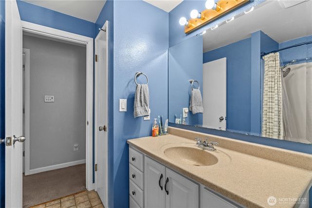 19320 Crescent Drive E, Spanaway, WA 98387