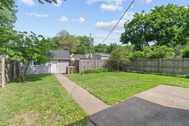 3306 Vincent Avenue N, Minneapolis, MN 55412
