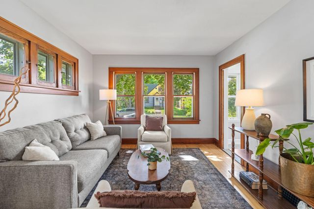 3306 Vincent Avenue N, Minneapolis, MN 55412