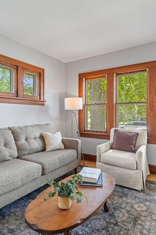 3306 Vincent Avenue N, Minneapolis, MN 55412