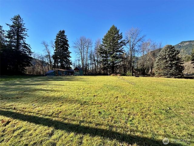 128 Kauer Road, Randle, WA 98377