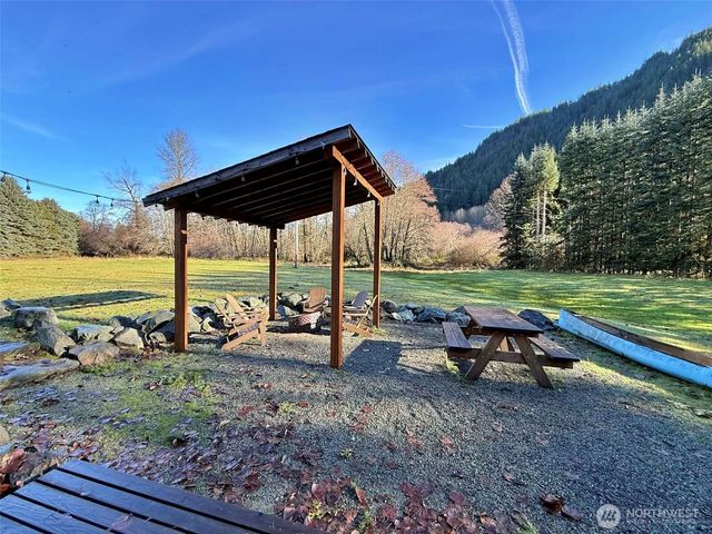 128 Kauer Road, Randle, WA 98377