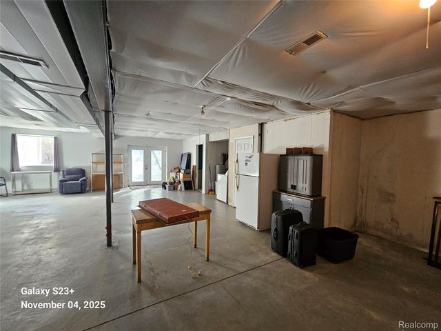 231 Kathy Circle, Linden, MI 48451