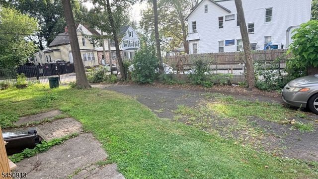 38 Grove Ter, Irvington Twp., NJ 07111