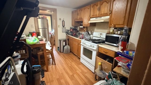 38 Grove Ter, Irvington Twp., NJ 07111