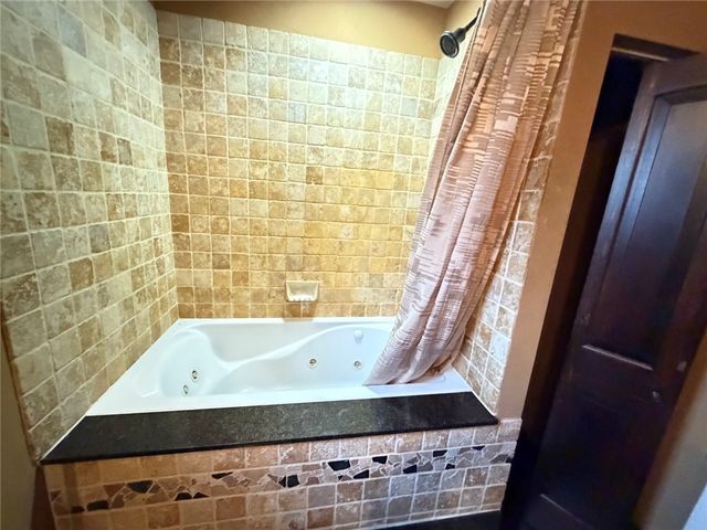 189 Seal Rd, Somerset Twp, PA 15330