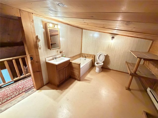 189 Seal Rd, Somerset Twp, PA 15330