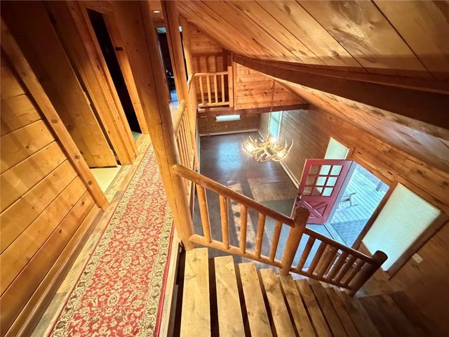 189 Seal Rd, Somerset Twp, PA 15330