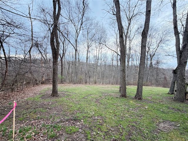 189 Seal Rd, Somerset Twp, PA 15330