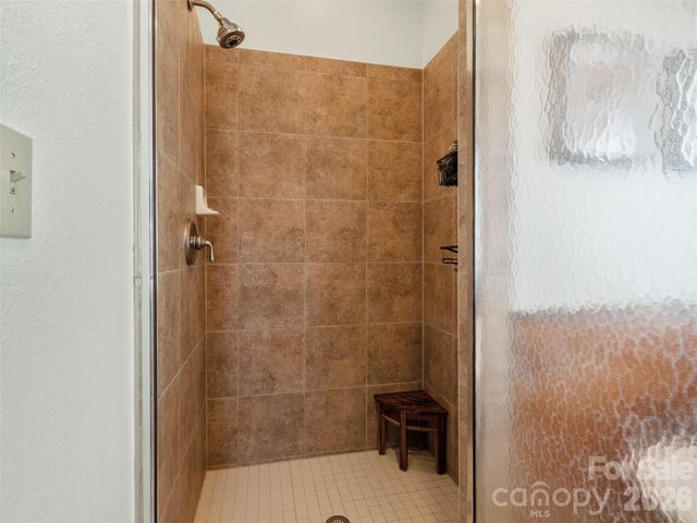 222 Creekside Way D201, Burnsville, NC 28714