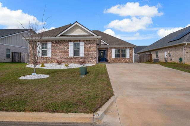 4452 Summerfield Drive, Tallahassee, FL 32303