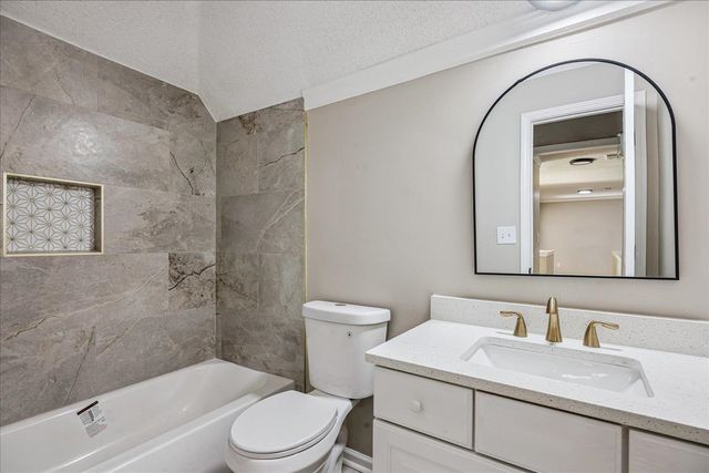 4063 BORDEAUX CREEK CV, Memphis, TN 38125