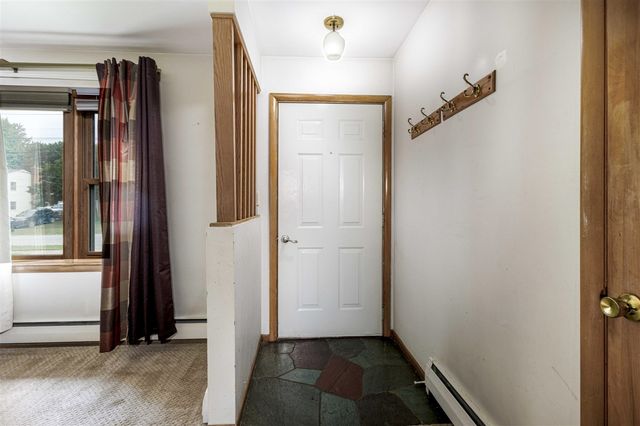 4545 Bonnie Avenue, Kentwood, MI 49508