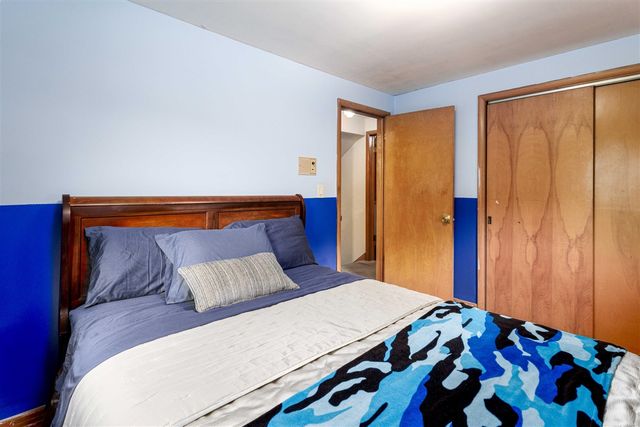 4545 Bonnie Avenue, Kentwood, MI 49508
