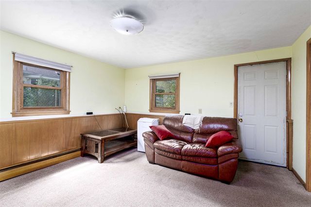 4545 Bonnie Avenue, Kentwood, MI 49508
