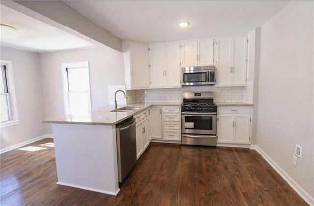 5615 Oakland Avenue, Kansas City, MO 64129