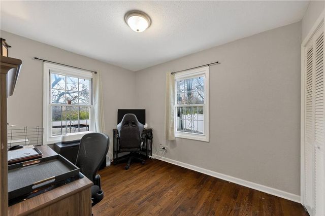 5615 Oakland Avenue, Kansas City, MO 64129