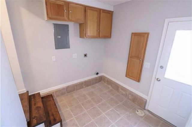 5615 Oakland Avenue, Kansas City, MO 64129