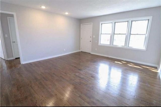 5615 Oakland Avenue, Kansas City, MO 64129