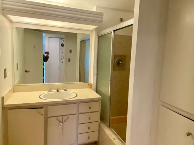 4200 West End Ave Apt 411, Nashville, TN 37205