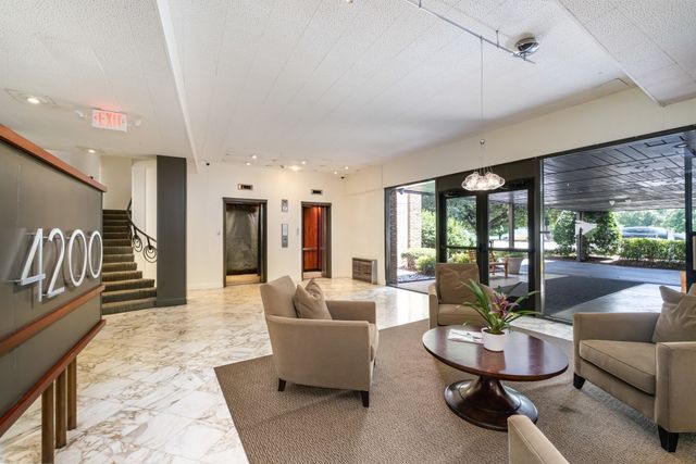 4200 West End Ave Apt 411, Nashville, TN 37205