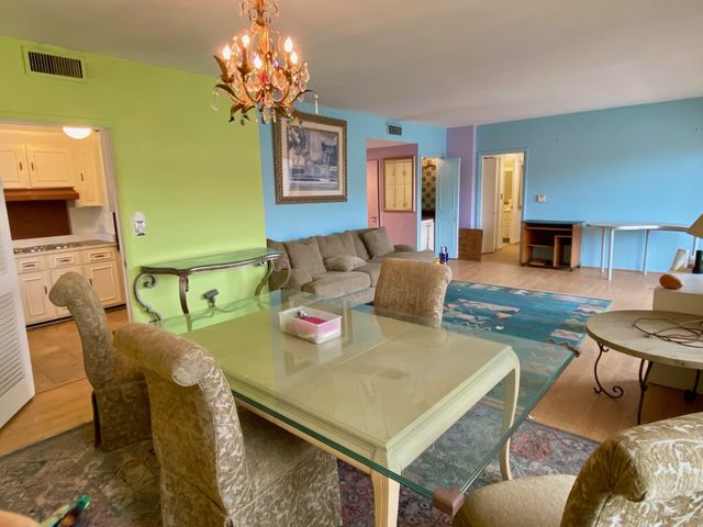 4200 West End Ave Apt 411, Nashville, TN 37205