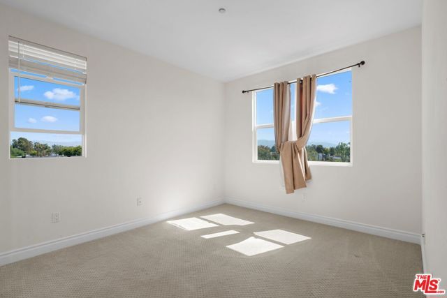 4424 Whitsett Avenue 303, Studio City (los Angeles), CA 91604