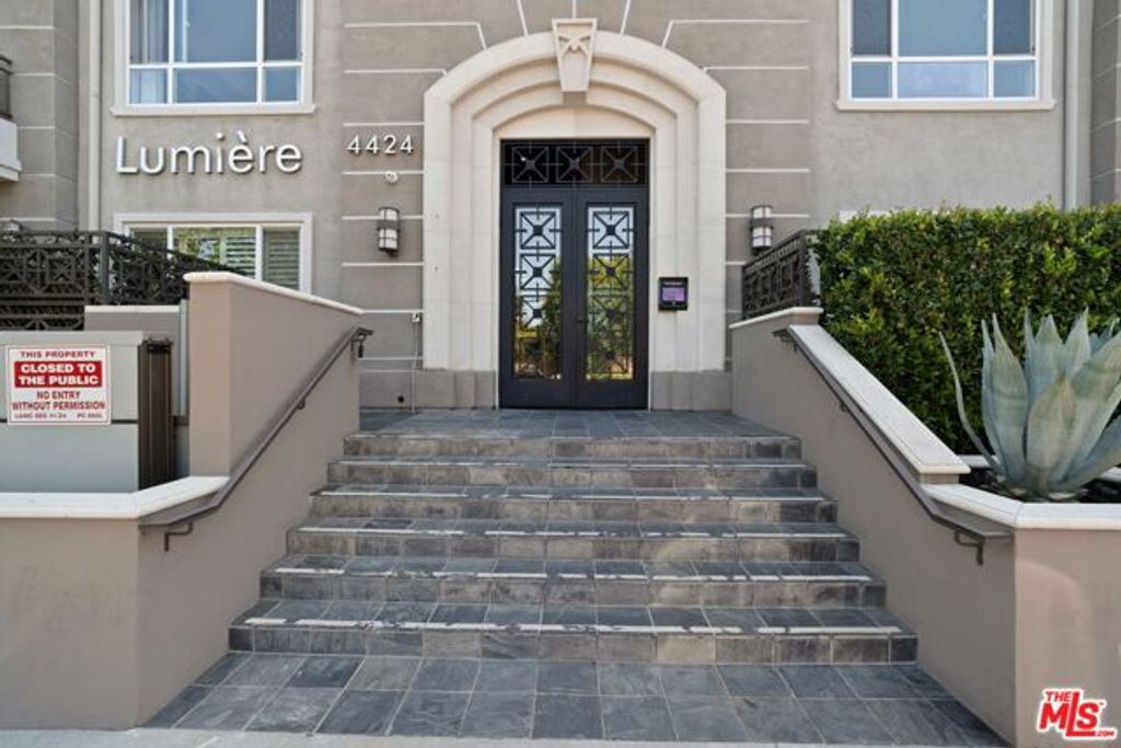 4424 Whitsett Avenue 303, Studio City (los Angeles), CA 91604