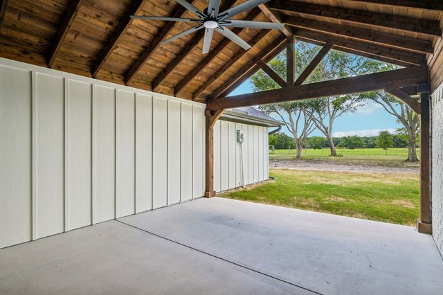 10435 County Road 2462, Terrell, TX 75160