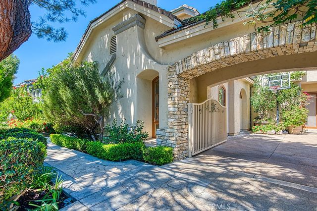 35 Augusta, Coto De Caza, CA 92679