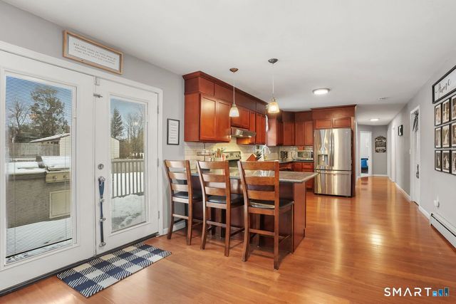 17 Forestview Drive, Wolcott, CT 06716